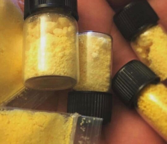 Koop 5MeO DMT online – een farmaceutische, hoogwaardige psychedelische onderzoeksstof.