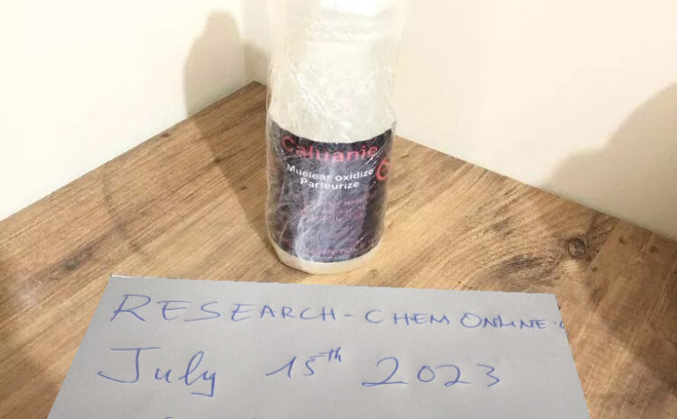 Koop Caluanie Muelear Oxidize 1L online – een zeer zuiver chemisch middel voor industriële verwijdering van oxiden.